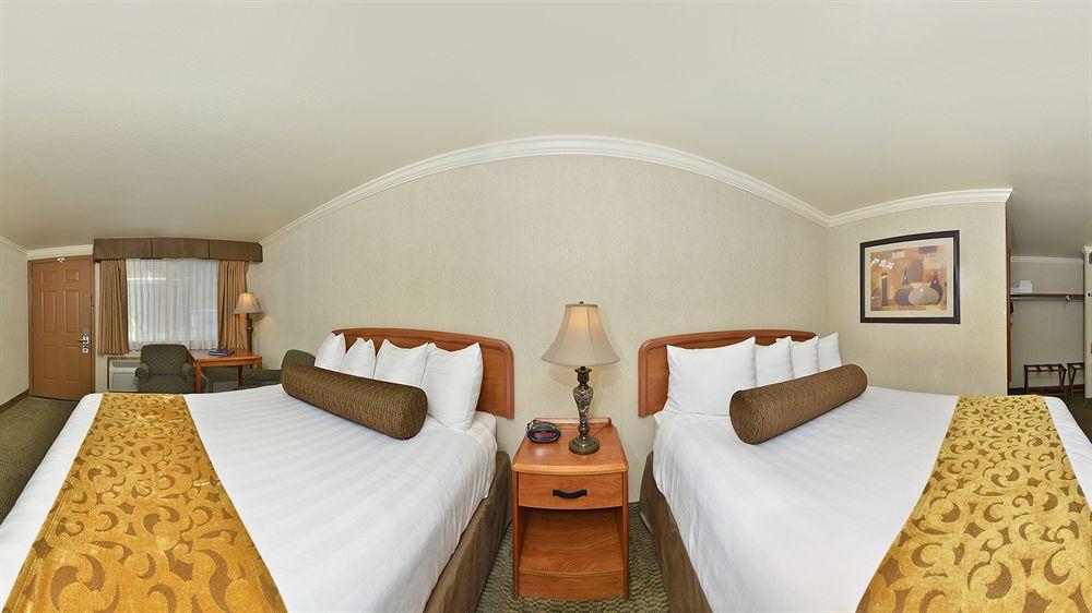 Best Western Holiday Hotel Coos Bay Exterior foto